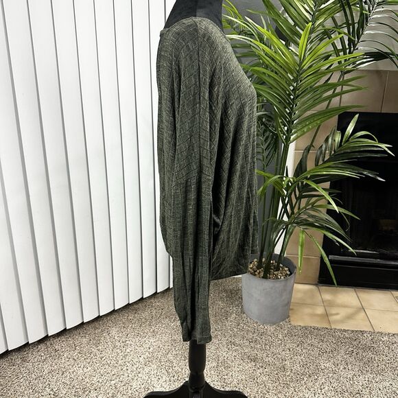 Forever 21+ Women's 2X Olive Green Ribbed 3/4 Sleeve Open Back Criss Cross Shirt - Picture 4 of 11